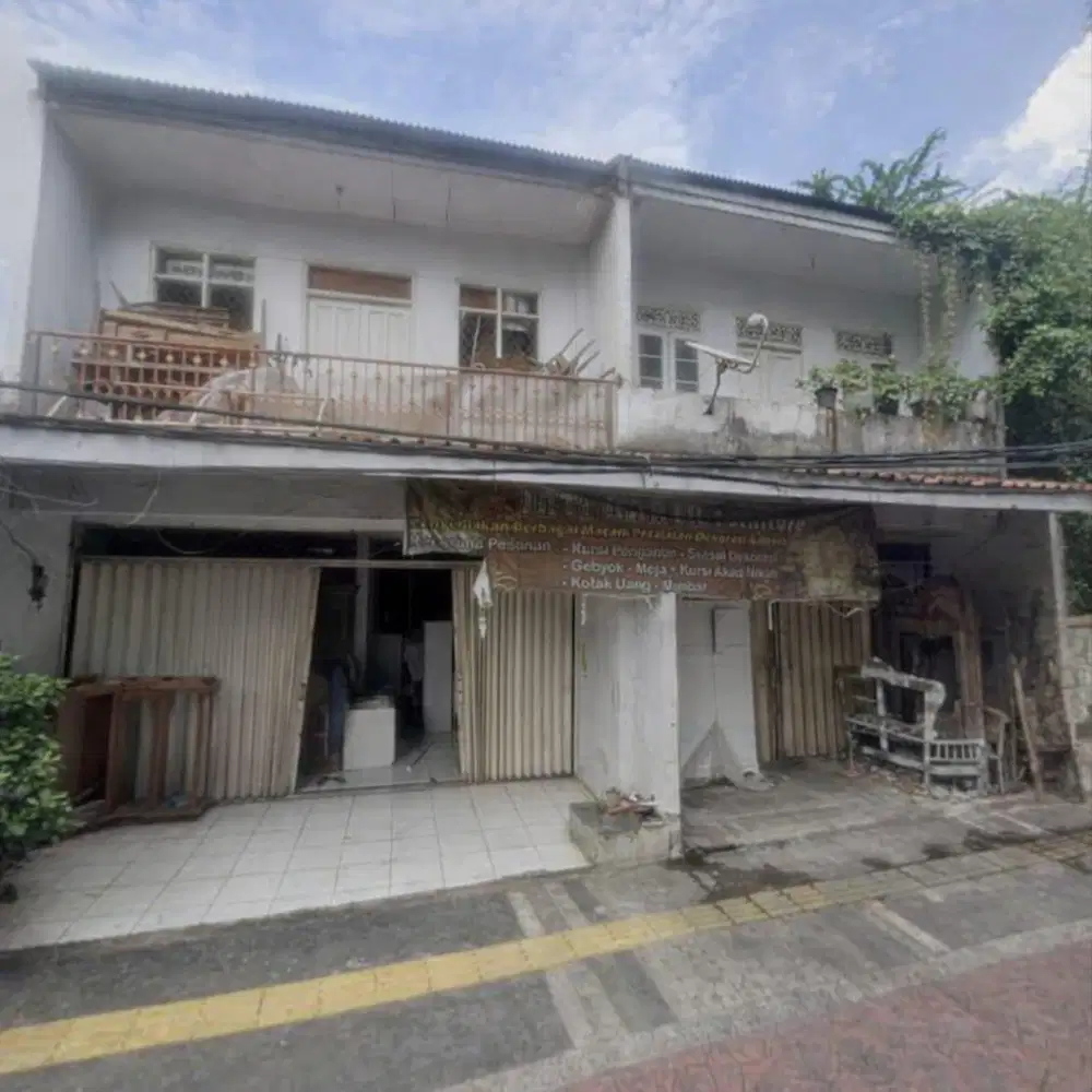 Ruko 2 lantai - lokasi sangat strategis