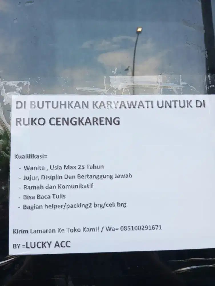 Lowongan Kerja Helper Wanita / Cewe