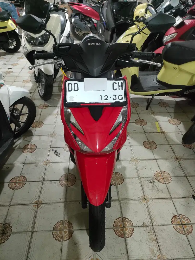 Honda Beat 2025 merah hitam