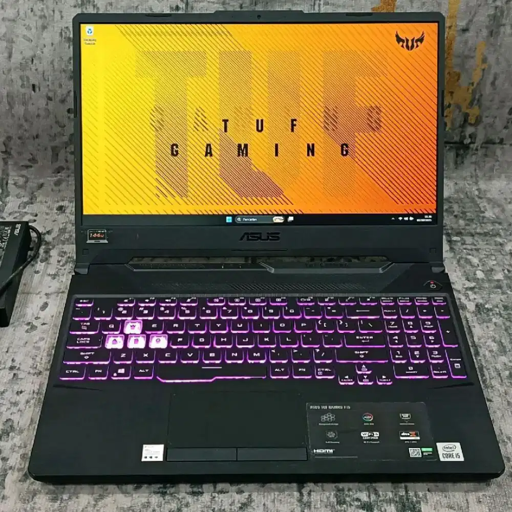 Asus TUF F15 Core i5-10300H 8GB 512GB GTX 1650 4GB Full HD 144Hz RGB