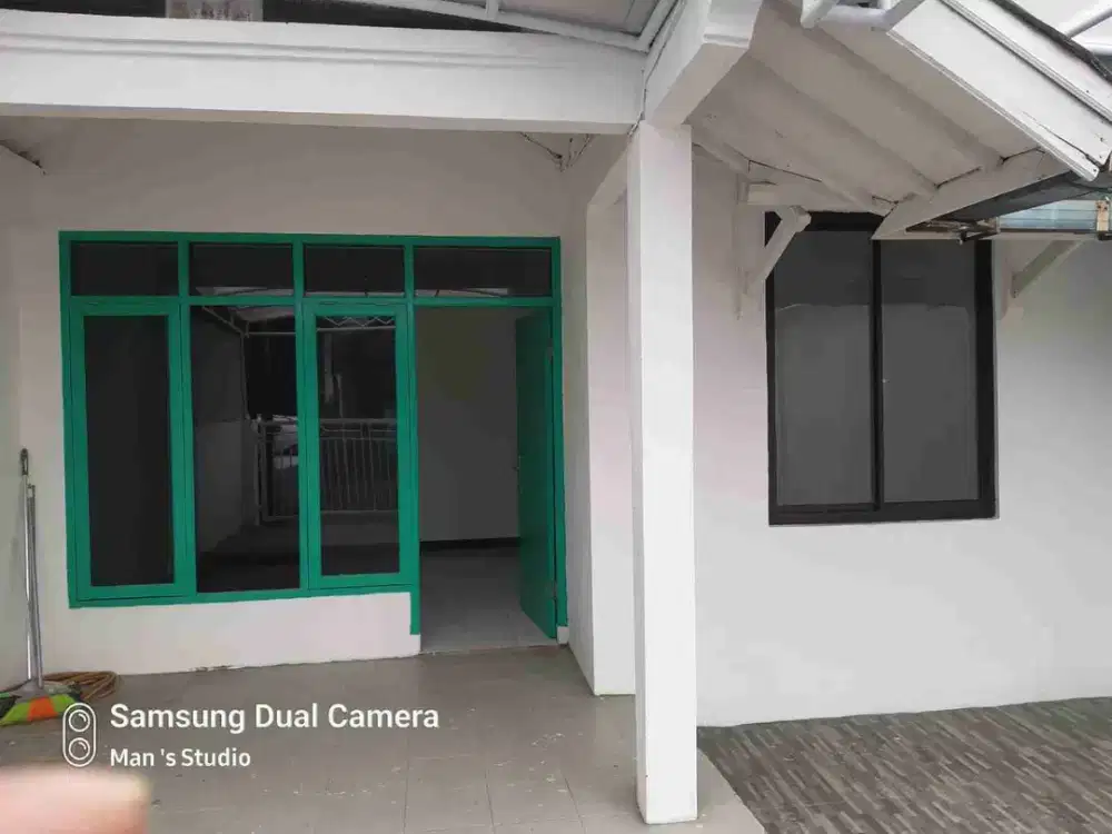 rumah strategis dekat maranatha murah meriah, harga nego siap huni