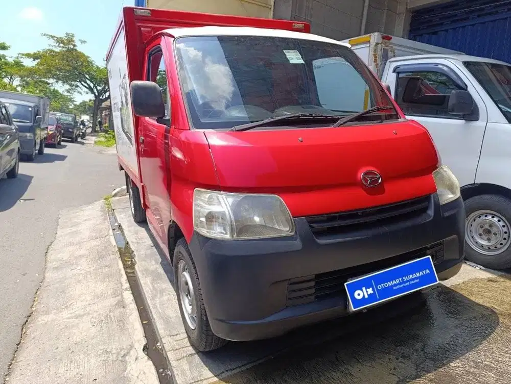 DAIHATSU 2013 GRANDMAX BOX 1.3 M/T SILVER MURAH OTOMART 286