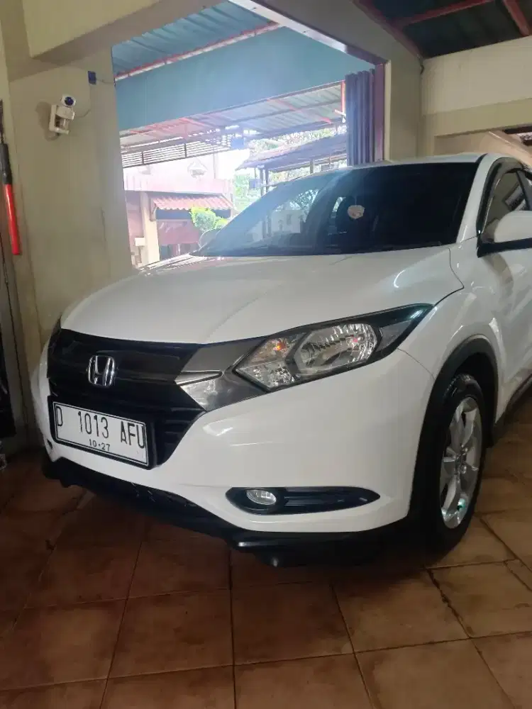 Bismillah numpang jual mobil HR-V  tipe. E. No D. 2017 putih