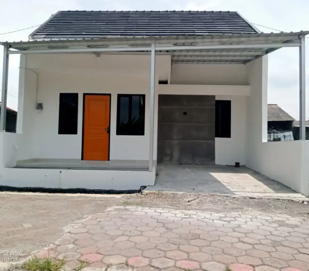 Rumah baru siap huni samping BPD pedurungan