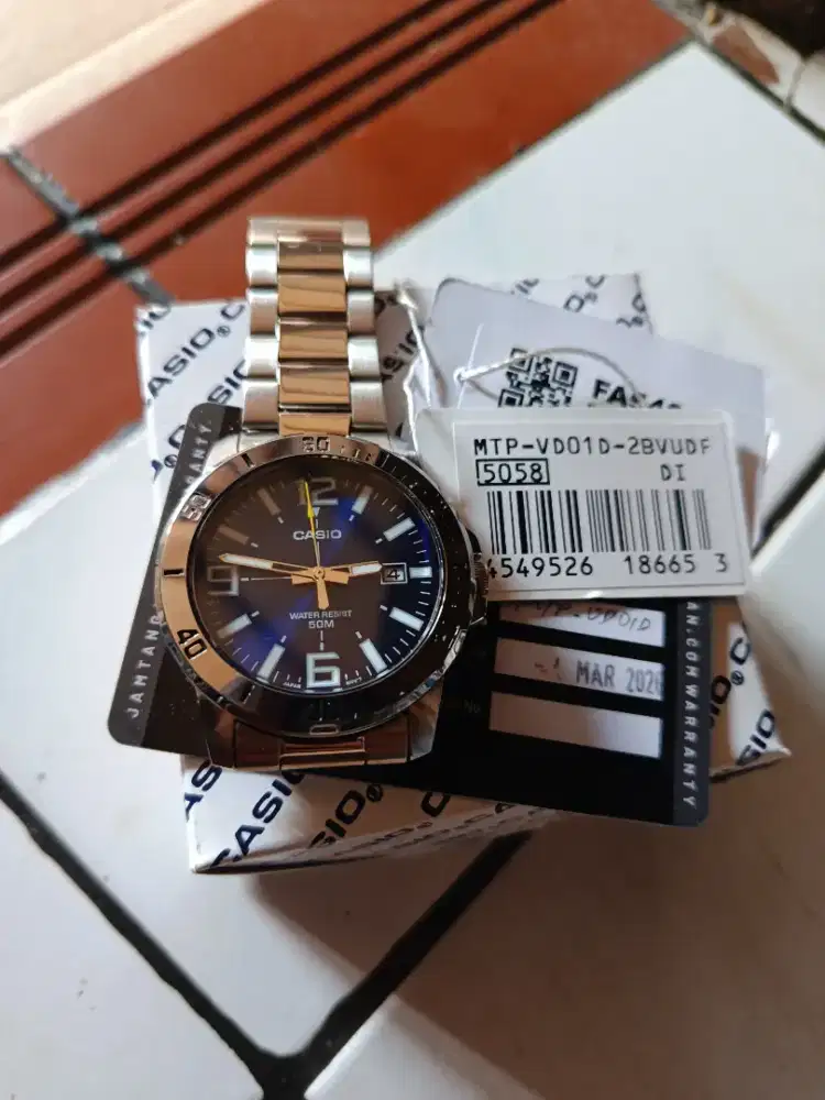 Jam tangan pria Casio original like new