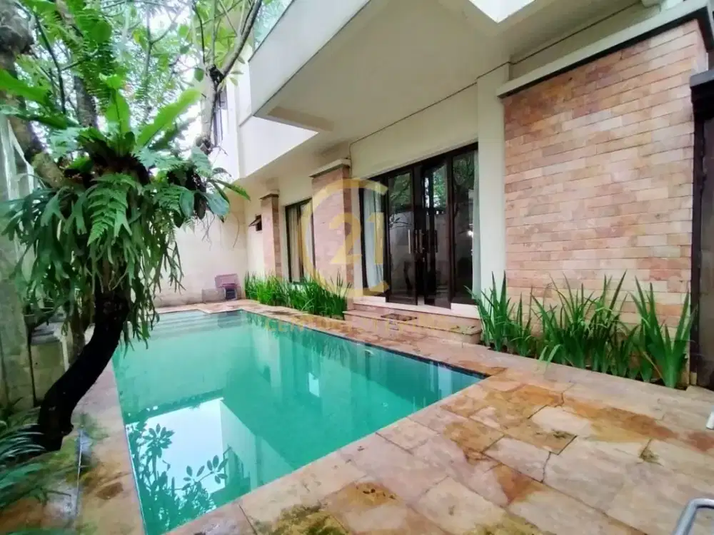 Rumah Cantik di Menteng Bintaro ada Kolam Renang (1309-EA-RY)
