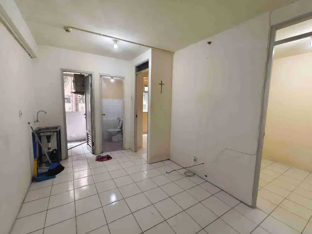 dijual murah apartemen gading nias 2 kmr lt rendah kosongan shm