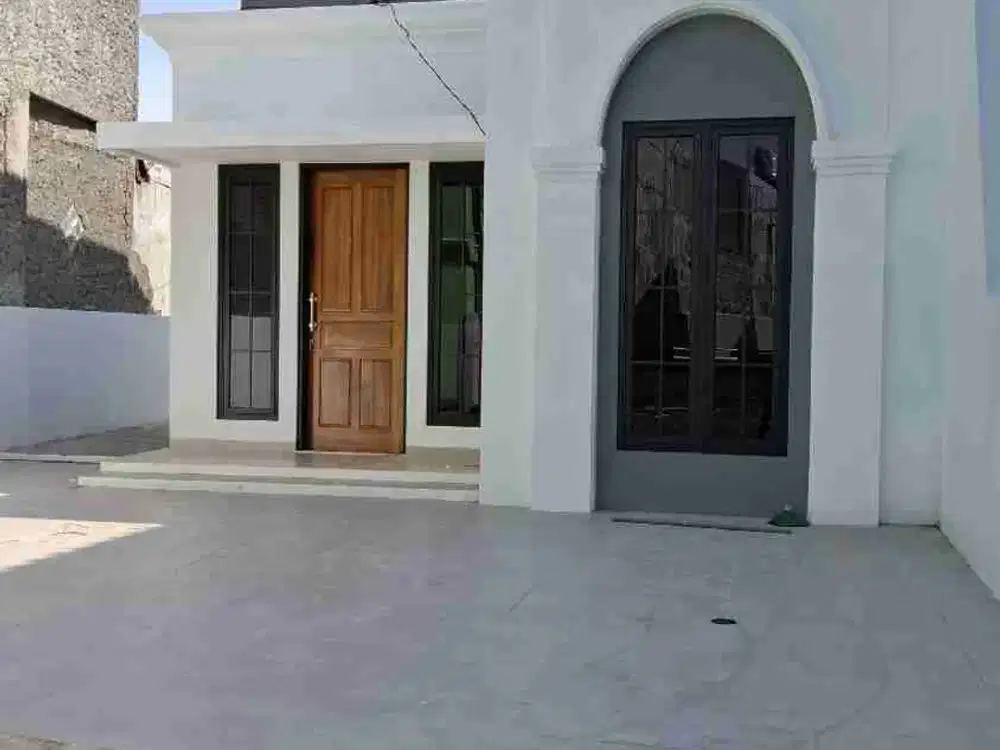 Rumah Baru America Clasic di BANYUMANIK