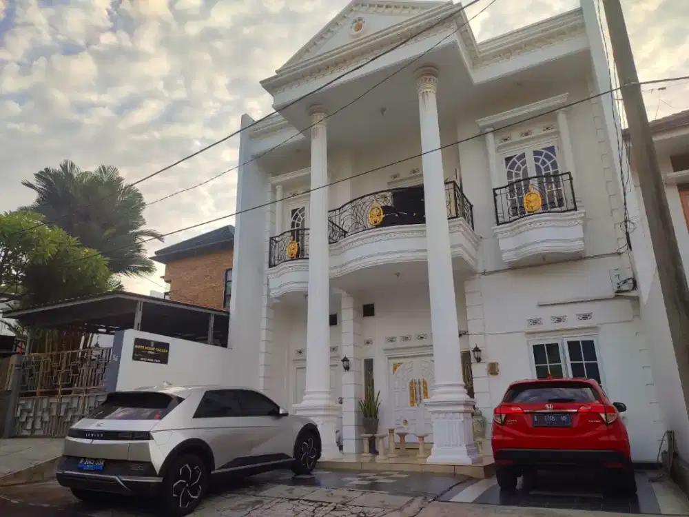 Luxury lost White House