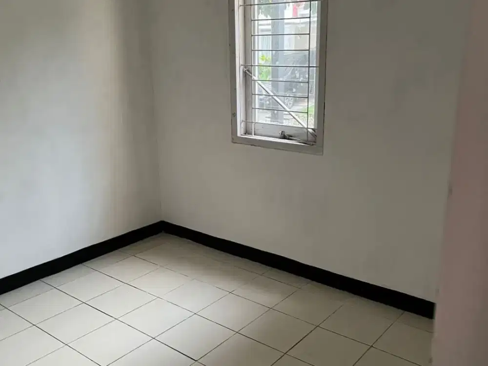 Disewa Rumah Nyaman asri Siap Huni Minimalis Lokasi di Kota Baru Parahyangan Tatar Banyak Sumba Bandung