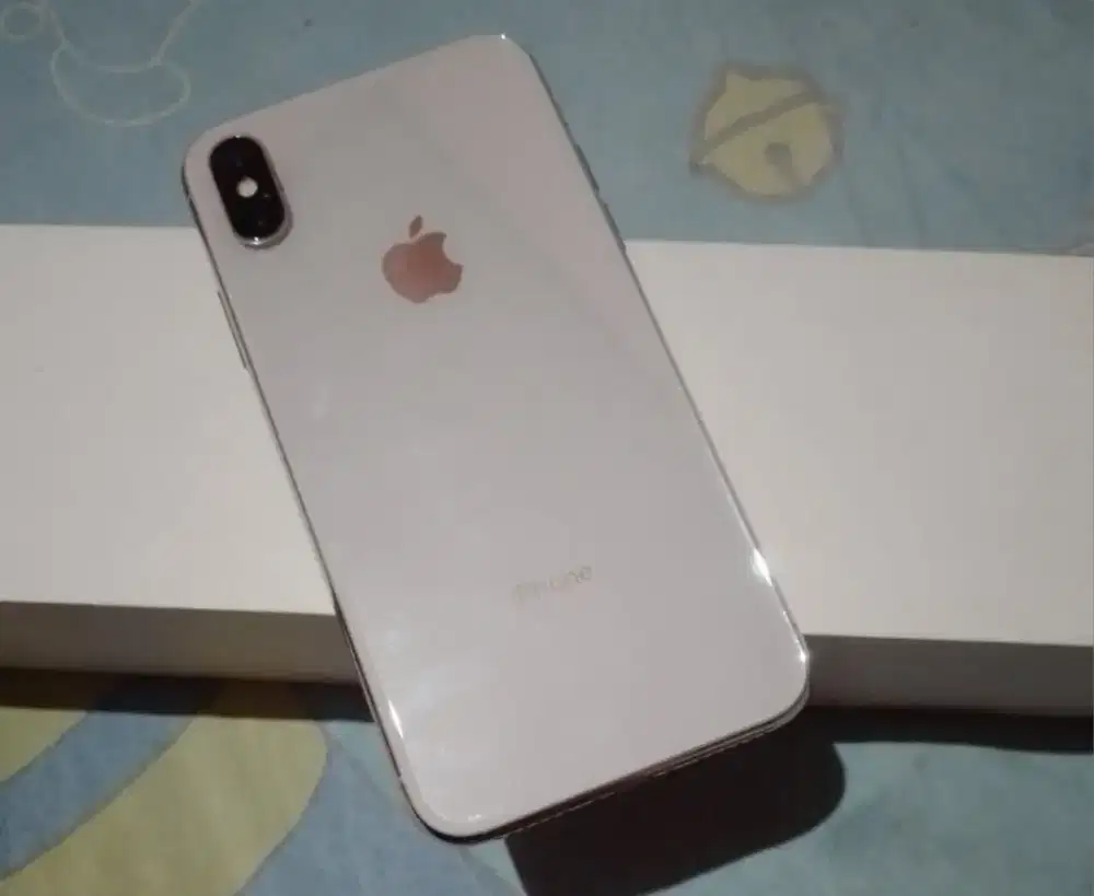 Iphome x 64gb silver