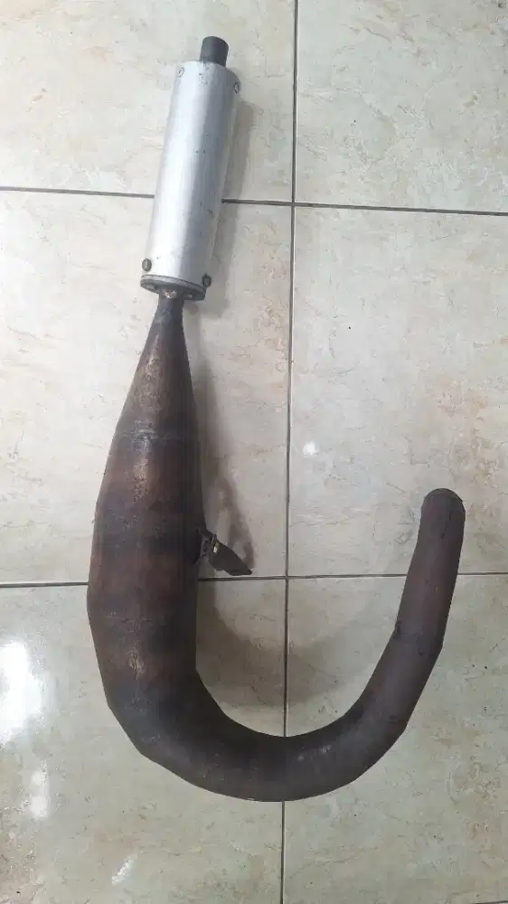 knalpot racing vespa