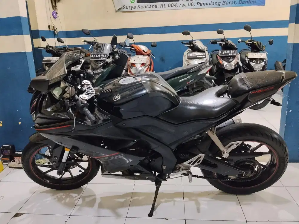 DIJUAL YAMAHA R15 2018 MEWAH