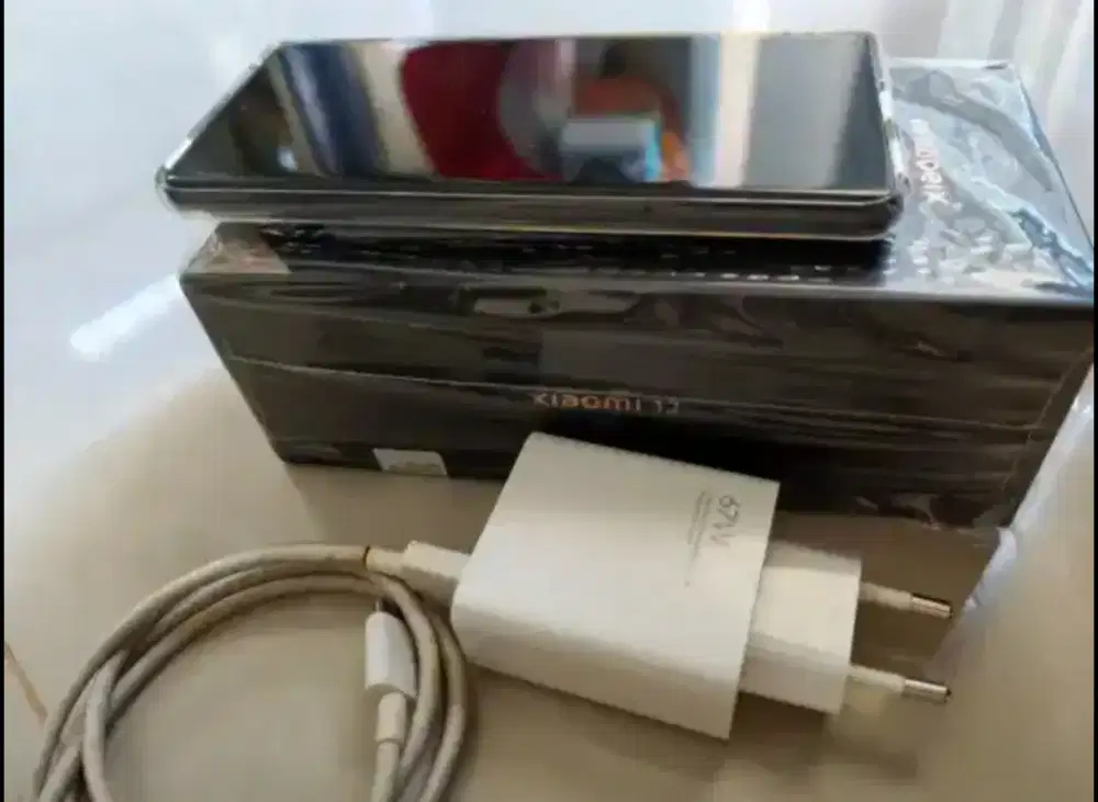 Xiaomi 12 8/256 minus