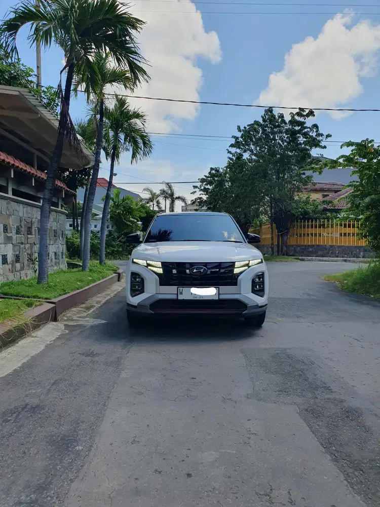 Hyundai Creta 2023 Prime Two Tone Matic Km 39rb Warna Putih Plat W