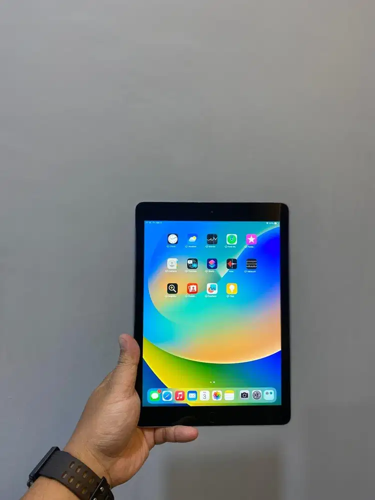 IPAD GEN 5 32GB MULUS