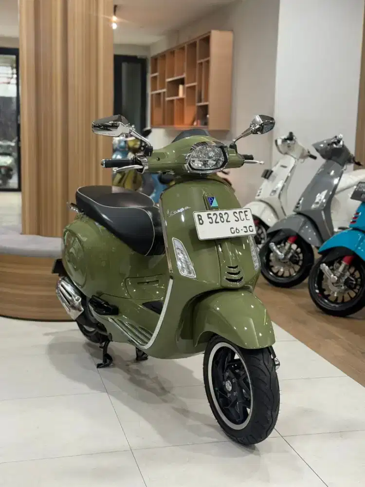 PIAGGIO VESPA SPRINT GREEN TENANCE 2025