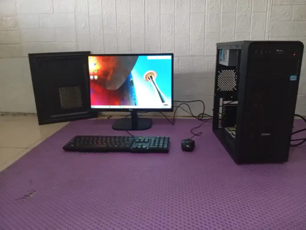 Sepaket komputer tinggal pakai