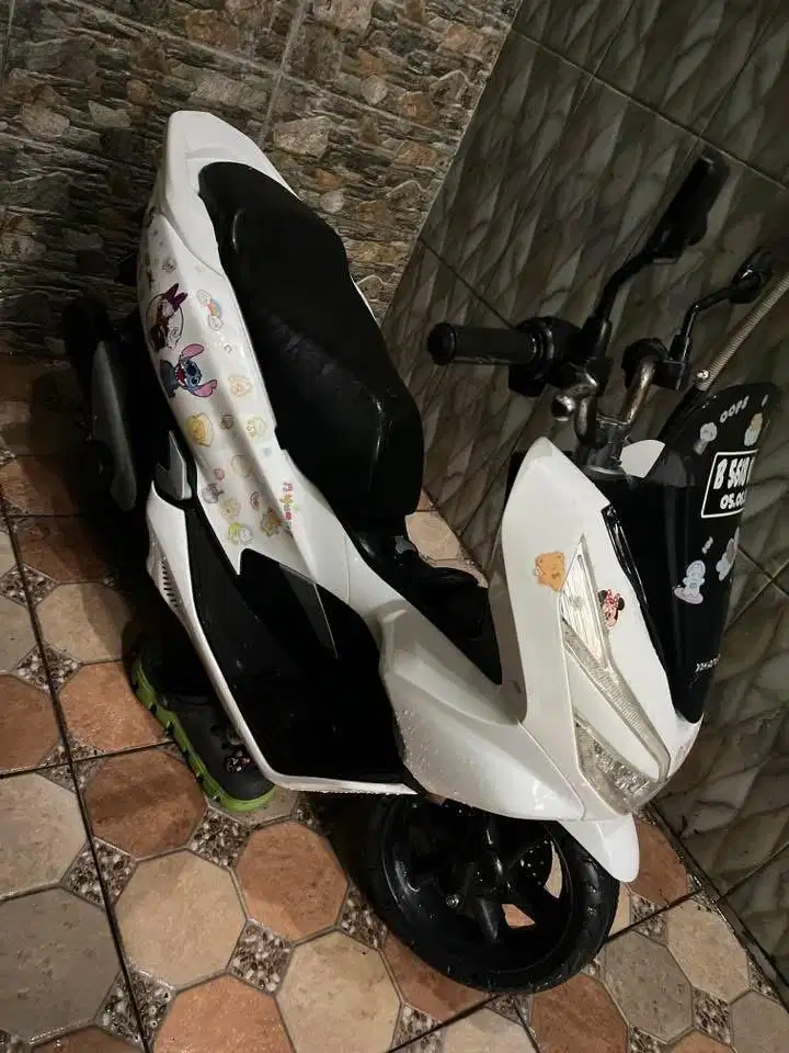 Di jual motor aki anak model PCX