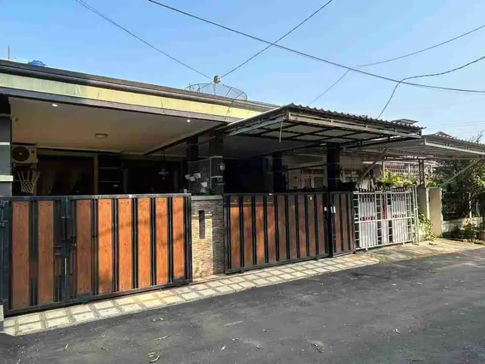 Dijual Rumah Siap Huni full furnished dengan 4Kamar Tidur di Taman Yasmin, Bogor