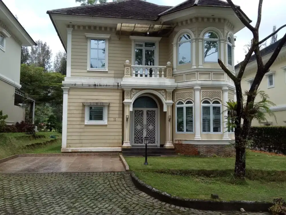 VILLA 2 LANTAI GREEN HILL CITY