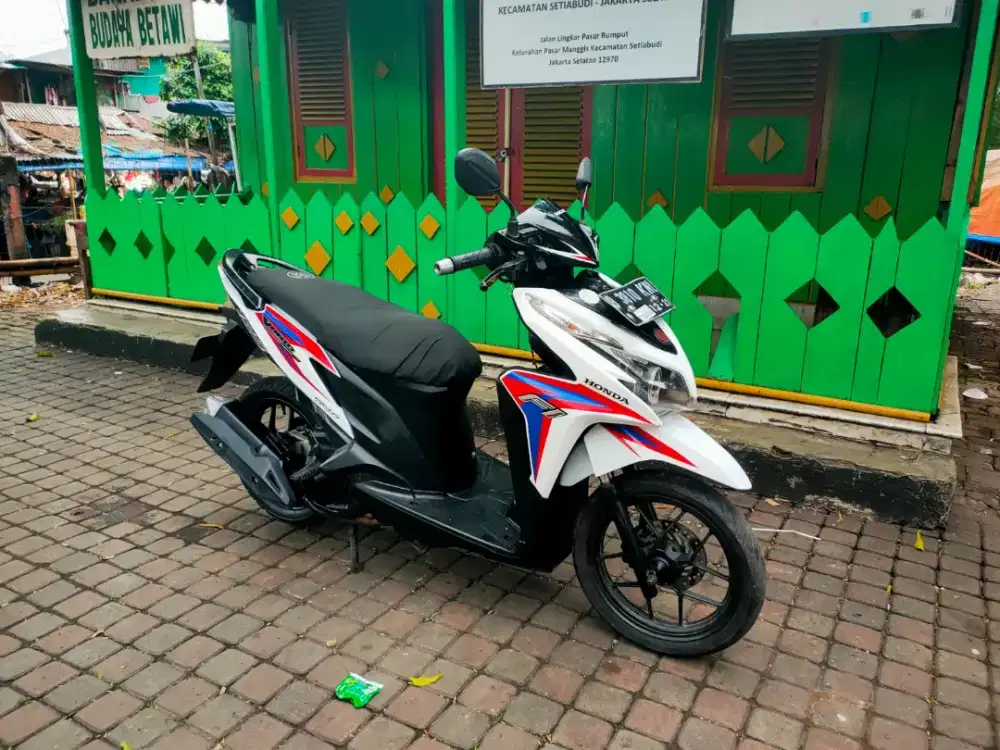 Honda Vario KZR 125 PGM-FI Tahun 2013