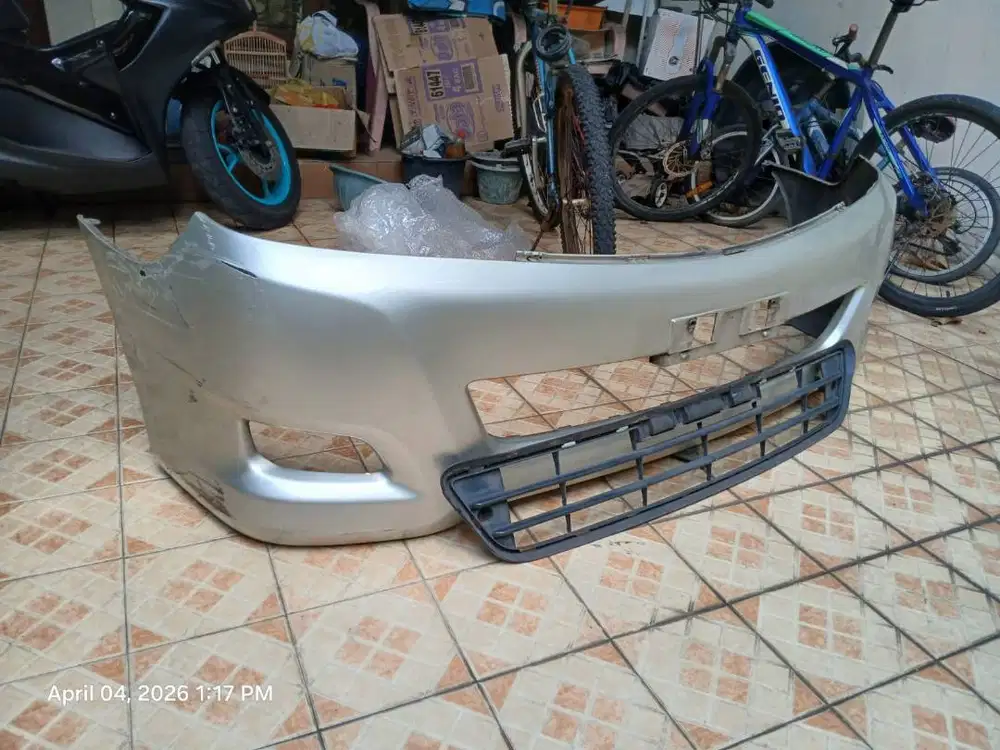bamper depan innova 2010