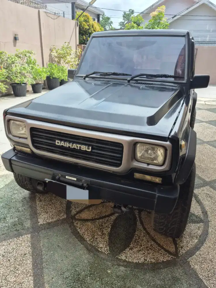 Daihatsu Taft GT F70