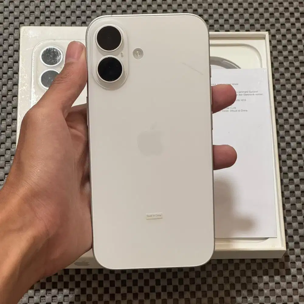 iPhone 16 128GB WHITE GARANSI RESMI