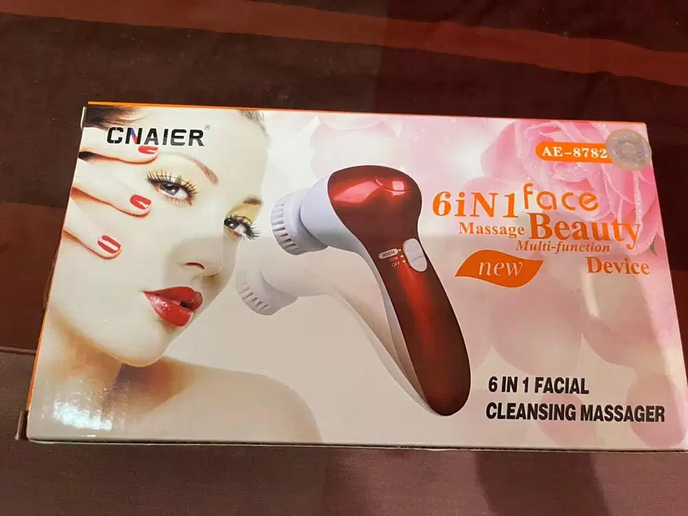 Facial Cleanser & Massager CNAIER 6 in 1 – Baru
