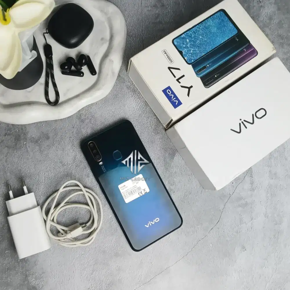 Vivo Y17 8/256Gb Blue Black