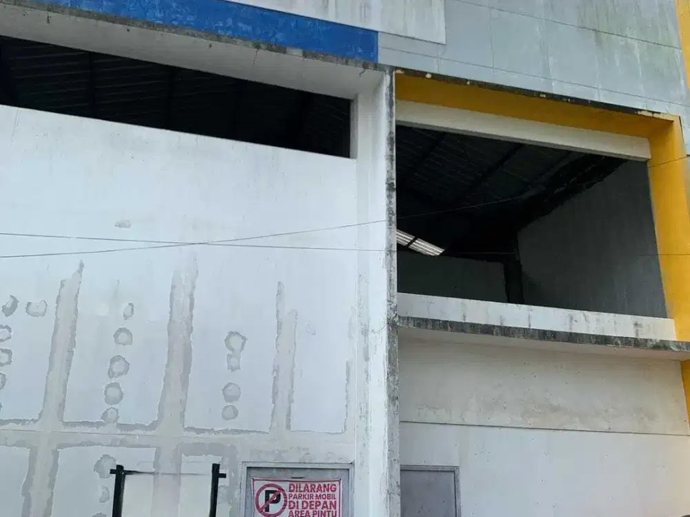 Gudang Dekat Gerbang Tol Samarinda dan Pelabuhan Kawasan Bebas Banjir