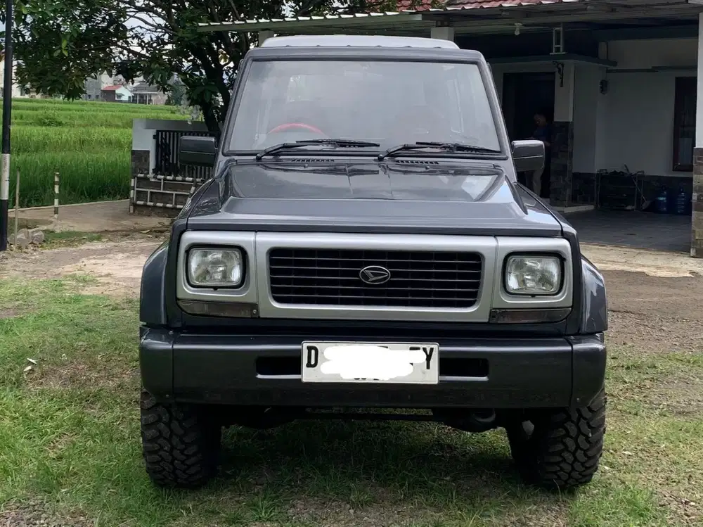 dijual rocky tahun 2002