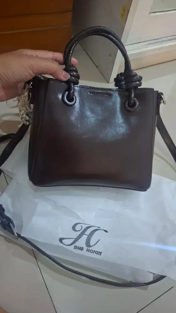 Tas Sling Bag, Tas Selempang Jims Honey