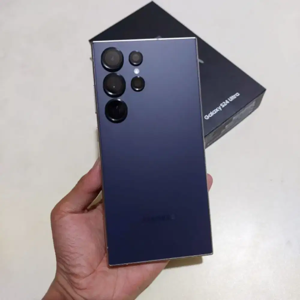 FOR SALE. SAMSUNG S24 ULTRA 256/12 GB