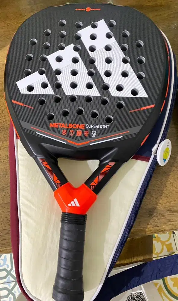 Dijual Raket Padel Adidas metalbone 2026