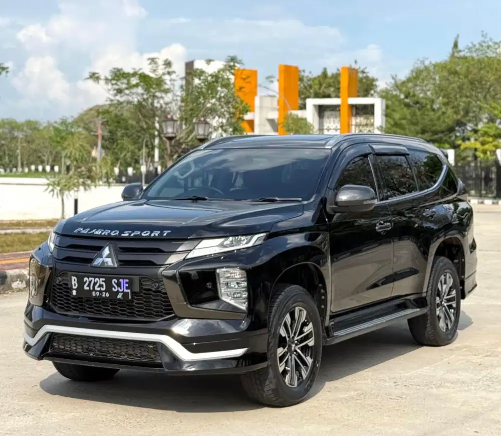 PAJERO SPORT DAKAR 4x2 tahun 2021