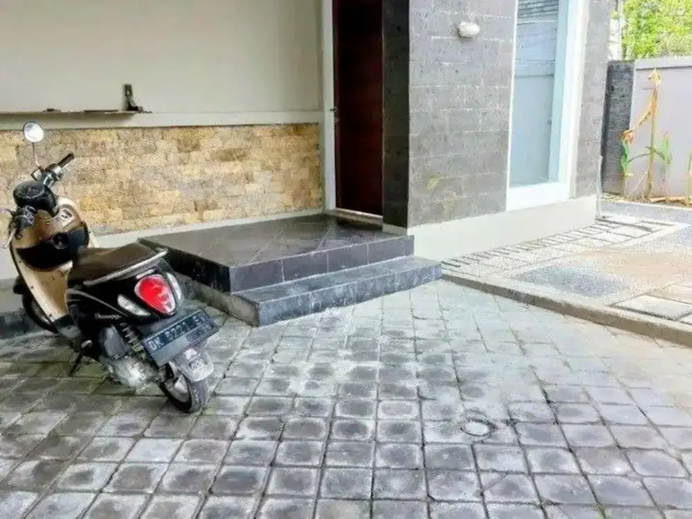 Rumah MewahTipe Minimalis Disewakan, di Renon