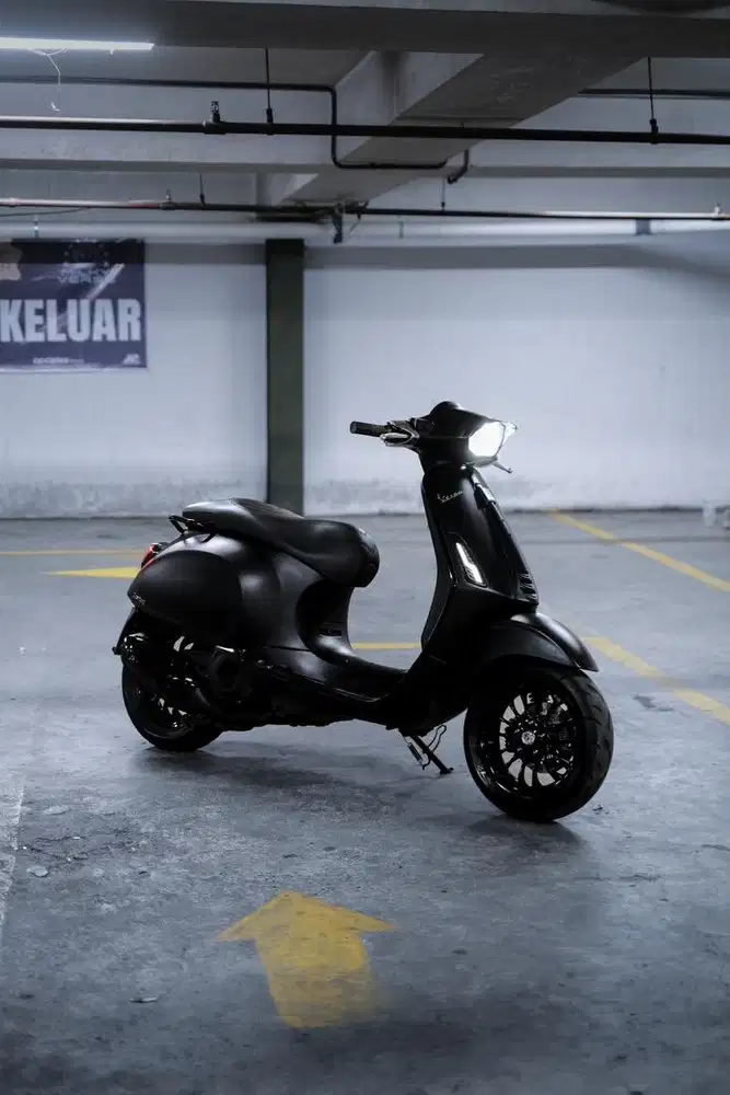 VESPA SPRINT 150 NOTTE LIMITED EDITION 2019