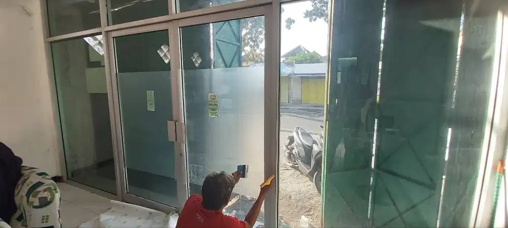 Dekorasi sticker kaca film sanblasting stiker motif buram es polos