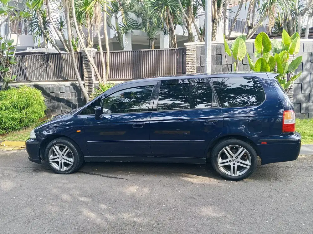 Honda Odyssey 2001 Bensin istimewa full original