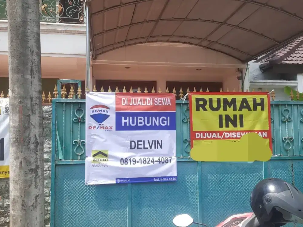 Dijual/Disewakan Rumah Mewah dalam Perumahan Pondok Bambu, Jakarta Timur