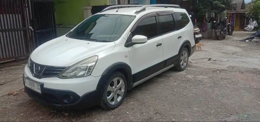 Di jual Grand Livina x gear 2015