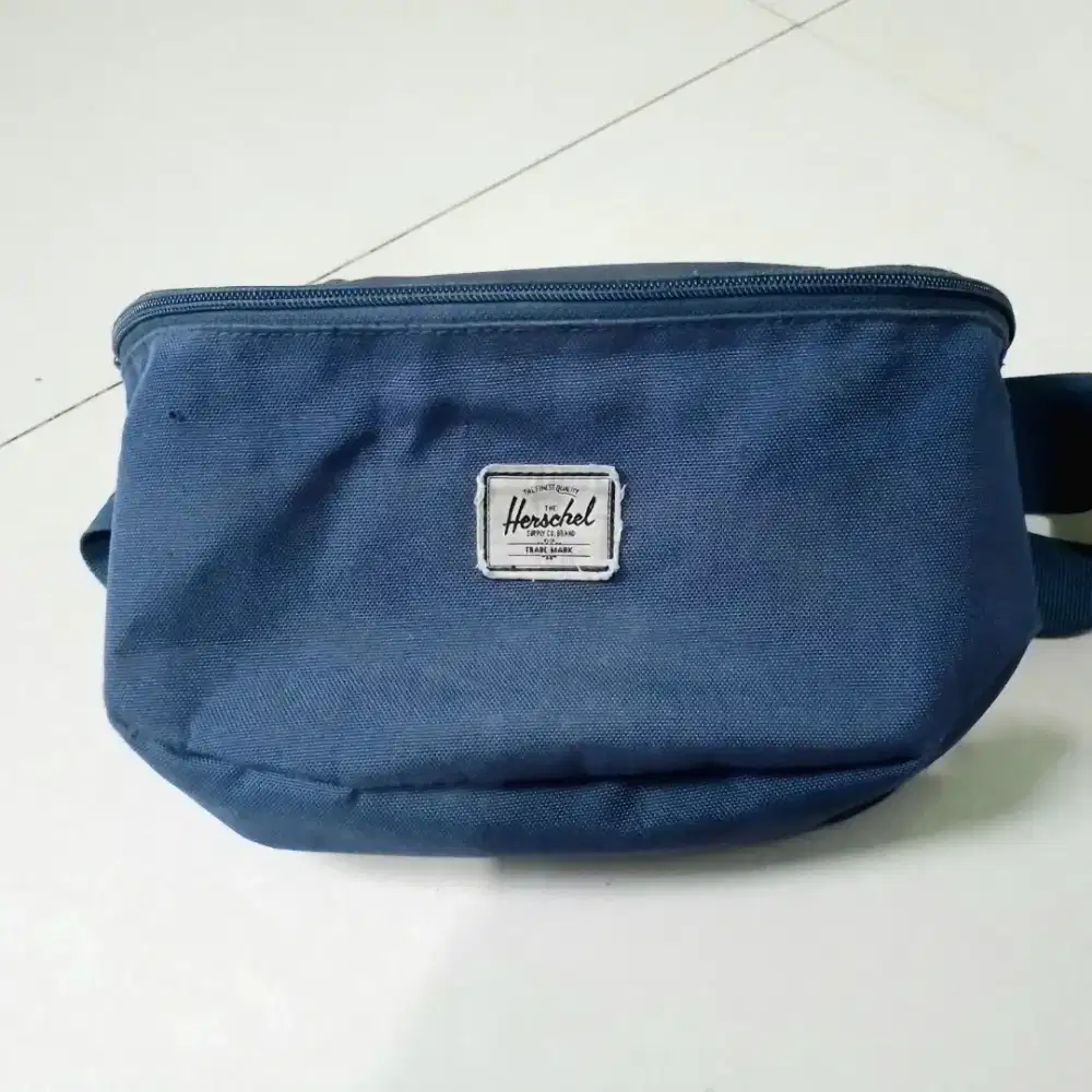 Tas Waistbag Tas Pinggang Selempang Herschel Original