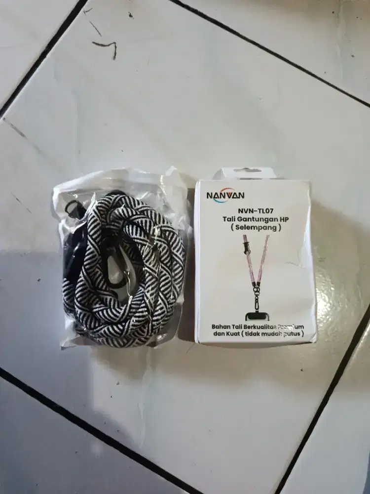 Lanyard tali gantungan hape