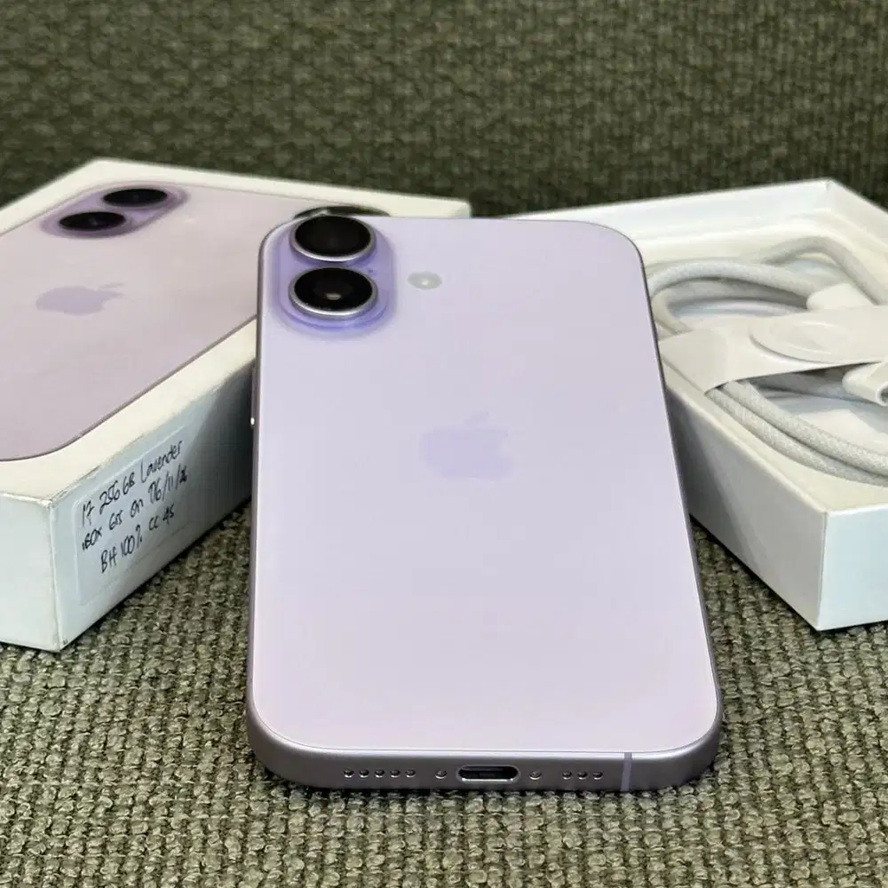 •Iphone 17 Basic 256GB Lavender •Resmi IBox Grnsi ON •BH 100% •Fullset