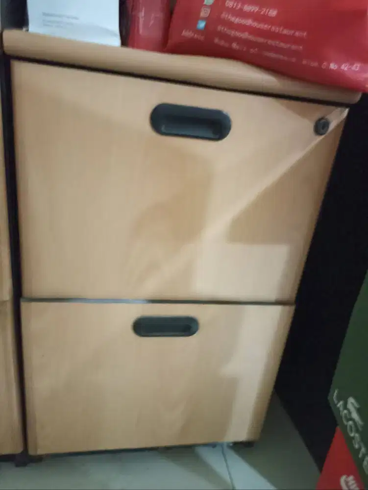 Lemari / Kabinet Serbaguna 2 Susun Motif Kayu