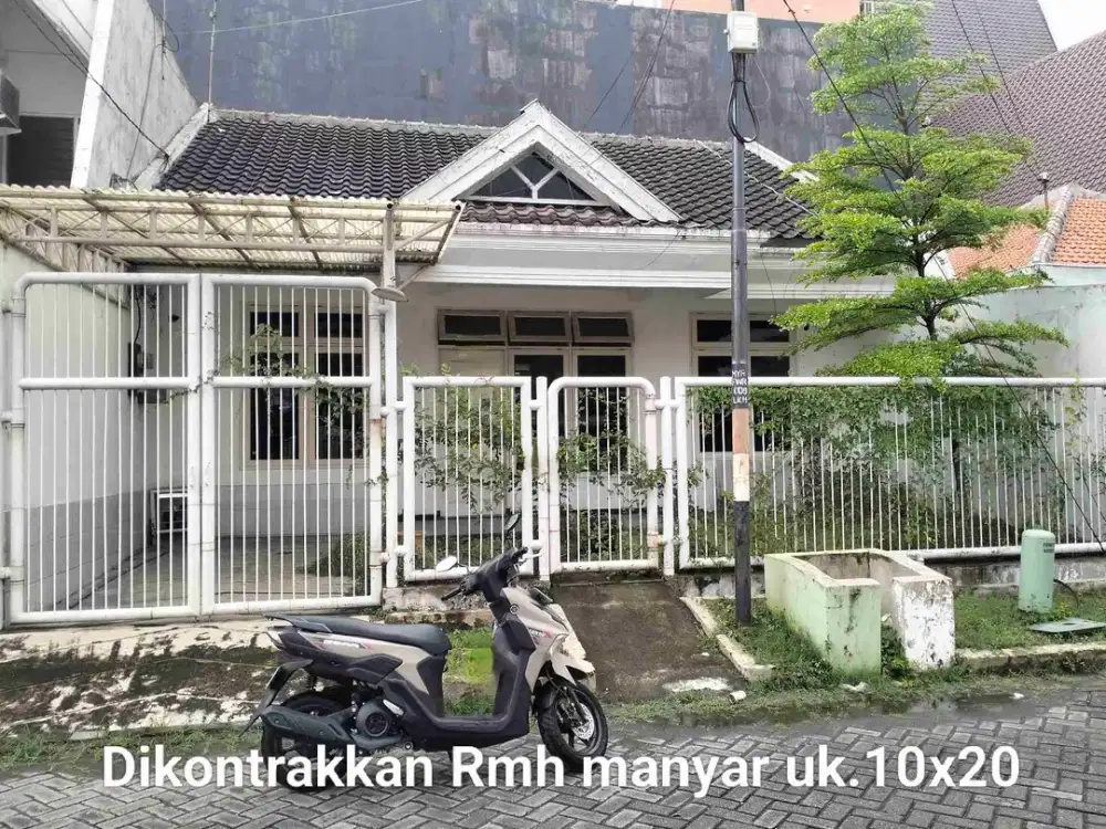 Dikontrakkan Rumah Manyar Tirtoyoso