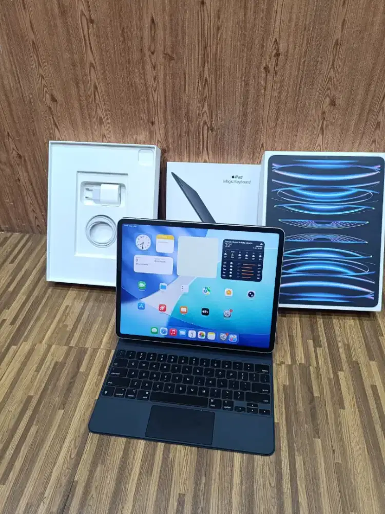 iPad Pro M2 12,9 inch Gen 6 512 iBox + Magic Keyboard Like New