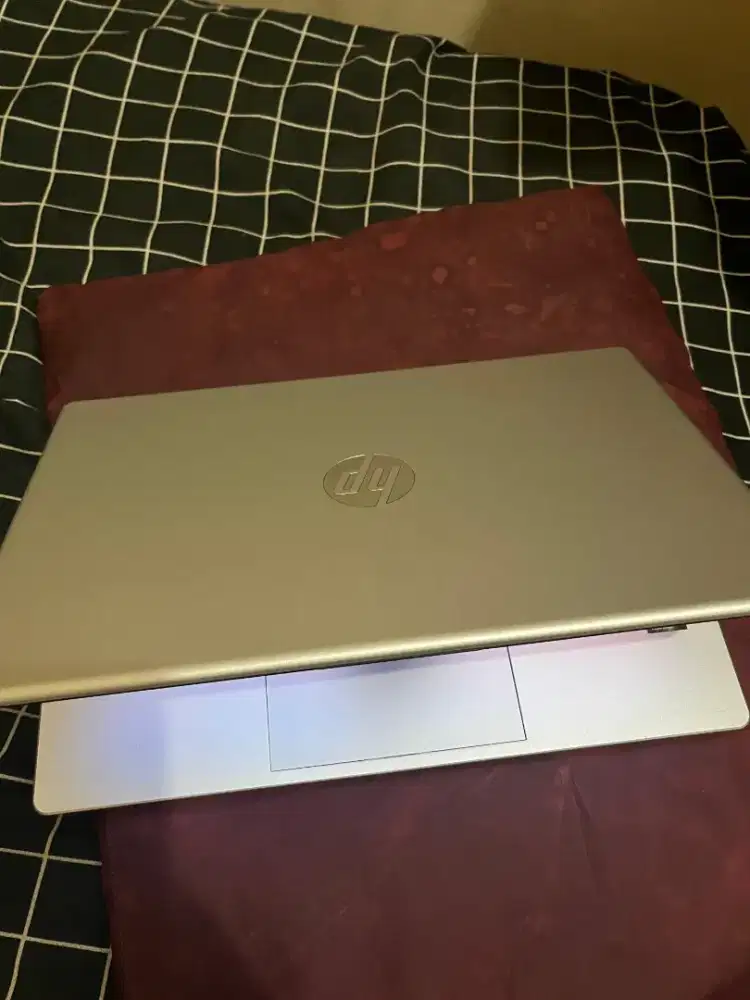 Laptop hp bekas